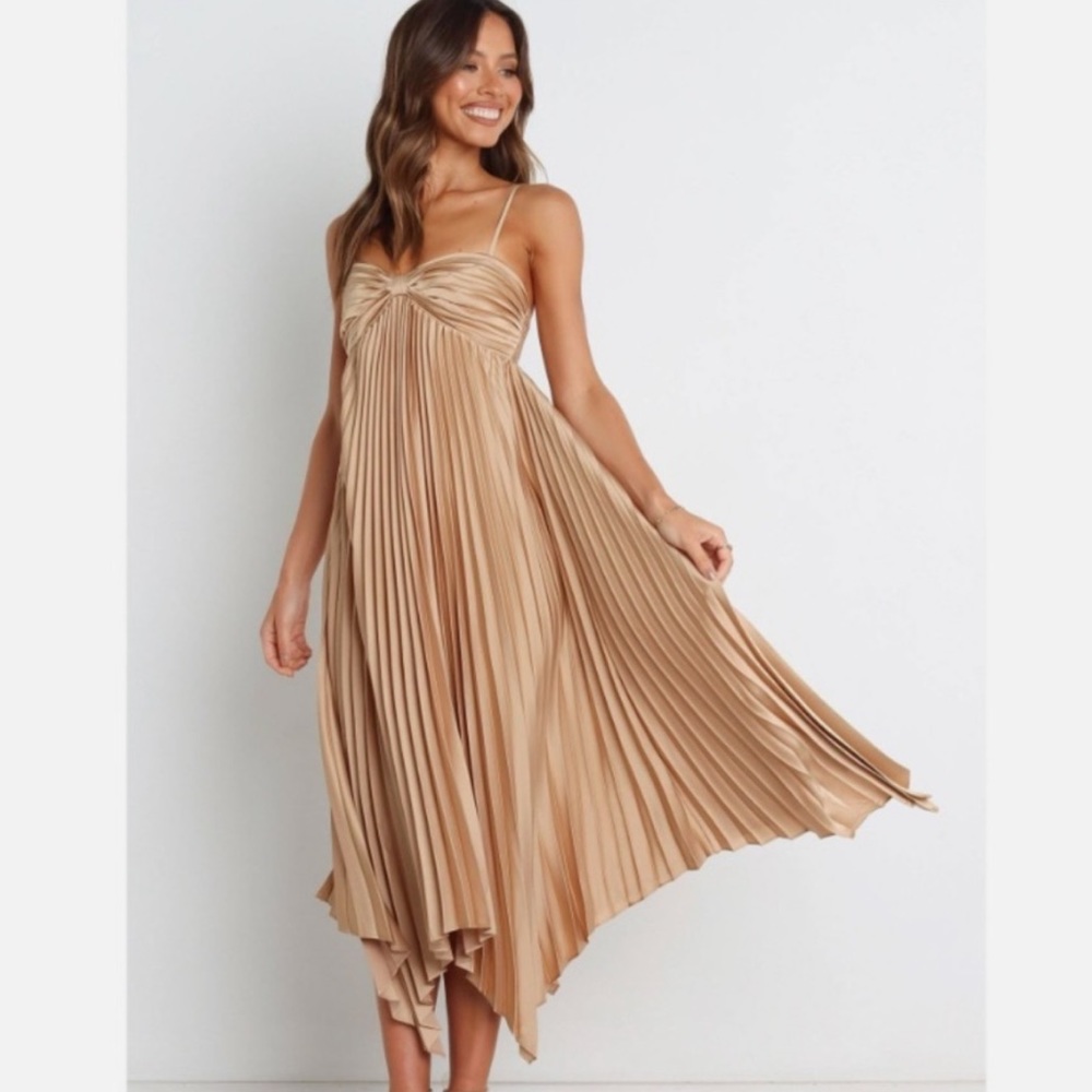 Petal & Pup Vikki Dress